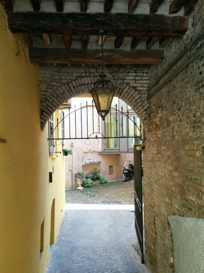 Ferienwohnung Honey House Parma Exterior foto